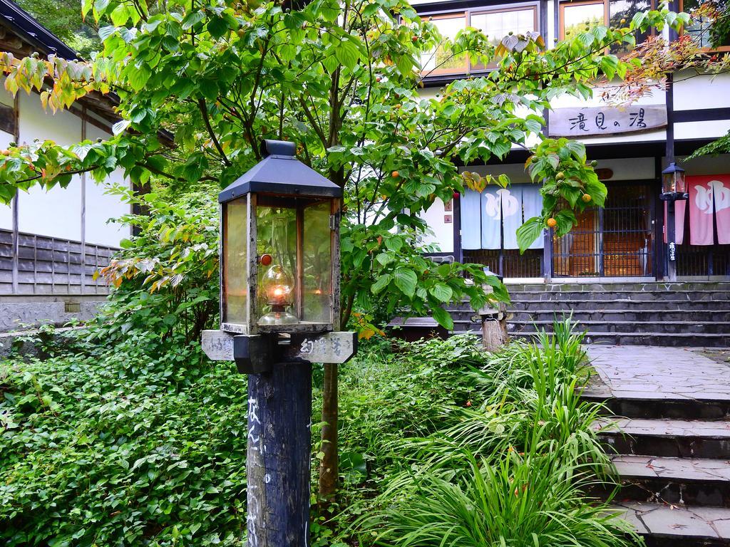 Lamp No Yado Aoni Onsen Hotel Hirakawa Buitenkant foto